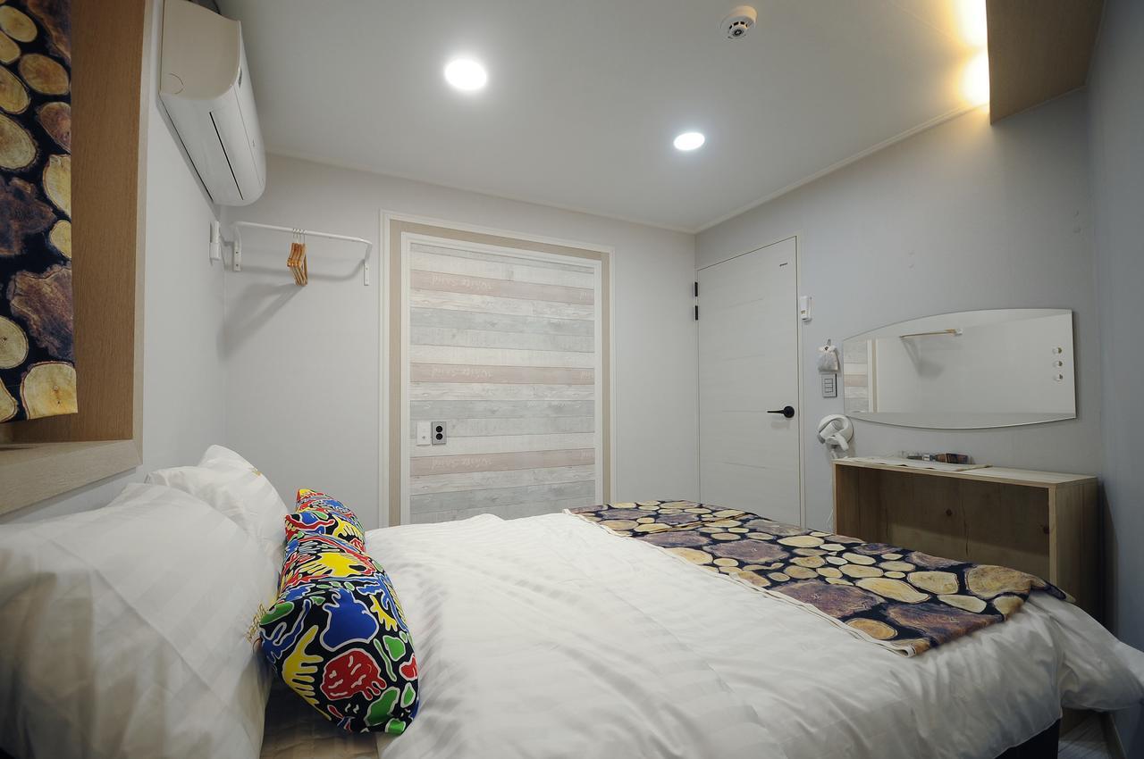 Family Hotel Bnb Busan Exterior foto