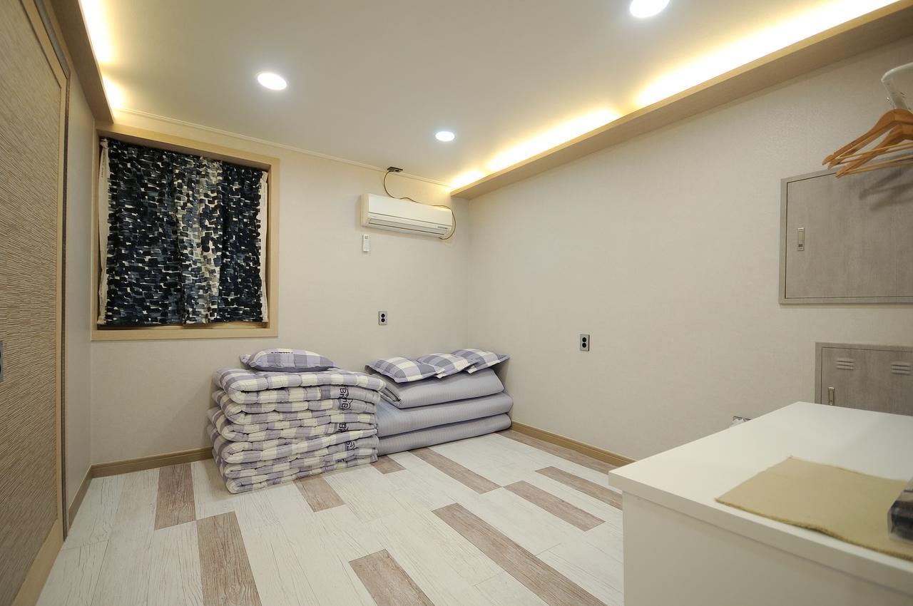 Family Hotel Bnb Busan Exterior foto