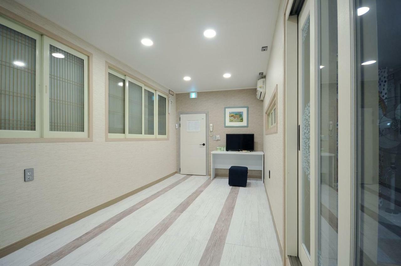 Family Hotel Bnb Busan Exterior foto